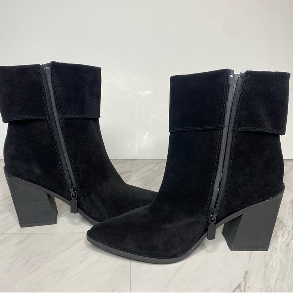 Blondo Sidnee Black Suede Heeled Bootie 7 - Picture 7 of 15